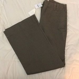NWOT J Crew Olive Green Chino SZ 10